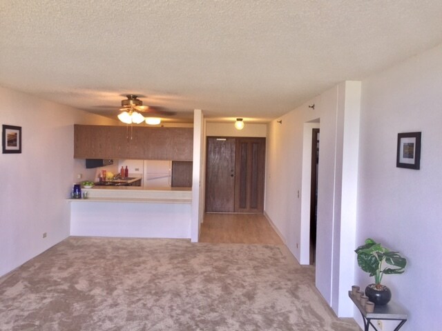 Looking towards the double doors - 98-351 Koauka Loop