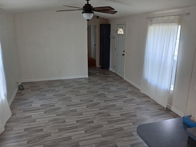 Foto del edificio - 202 Holly St