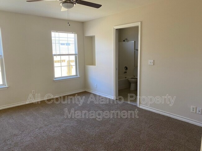 Building Photo - 8129 Morning Grove