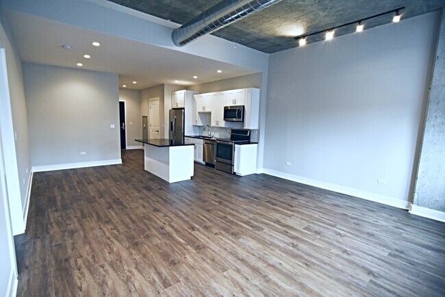 Foto del edificio - 3833 N Broadway