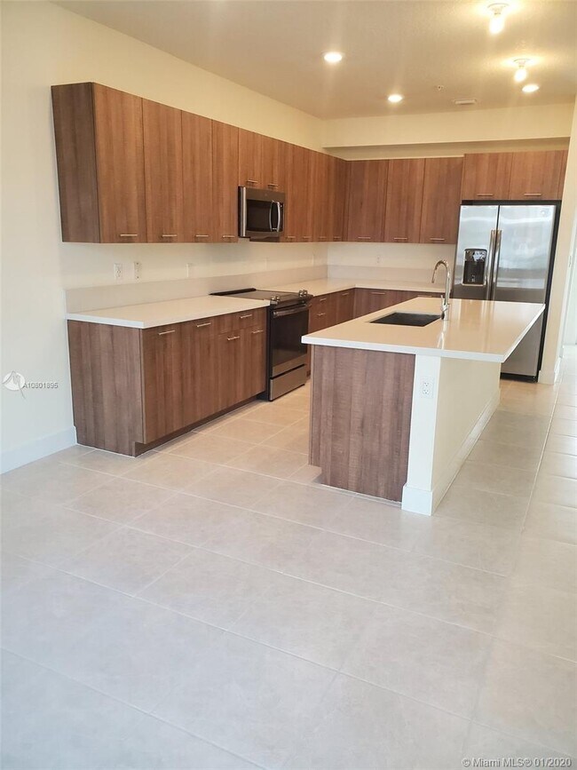 Foto del edificio - 4670 NW 84th Ave