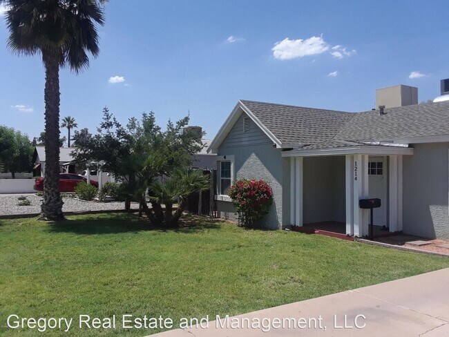 Building Photo - 2 br, 1 bath House - 1214 E Whitton Ave