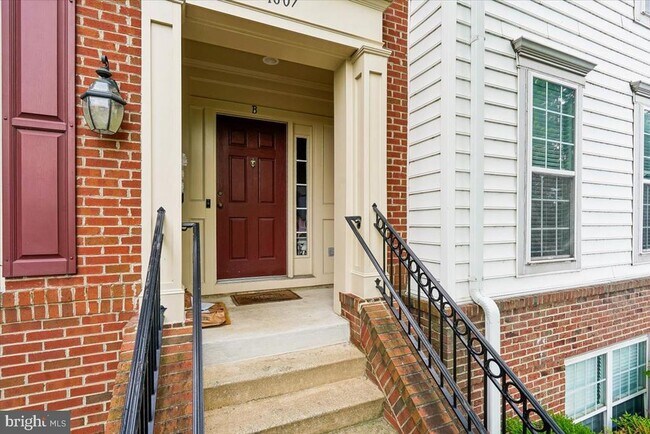 Foto del edificio - 1607 Potomac Greens Dr