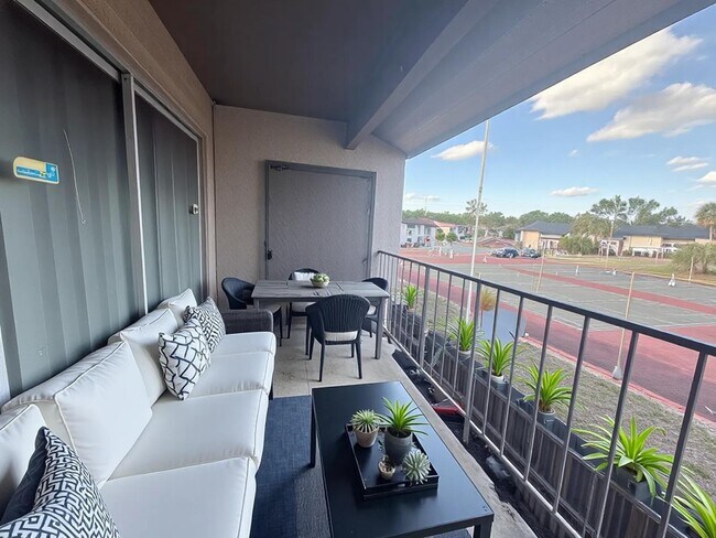 Foto del edificio - 4033 Henley Rd