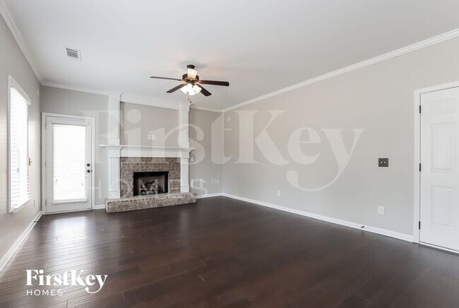 Foto del edificio - 349 White Birch Ln