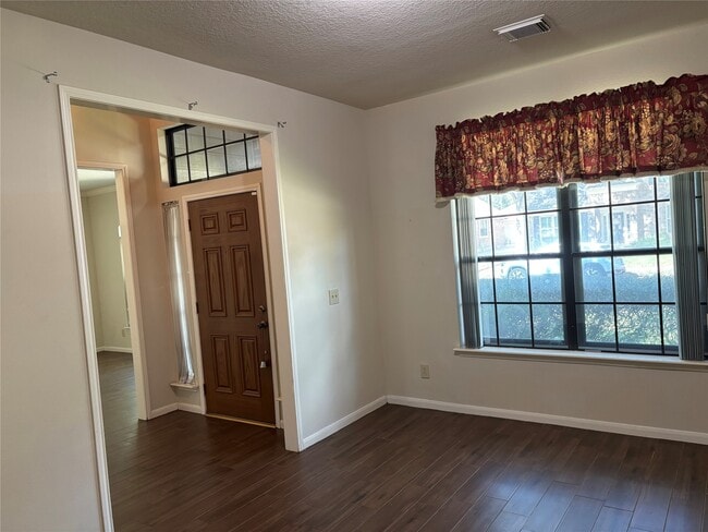 Building Photo - 12819 Reedwood Ridge Rd