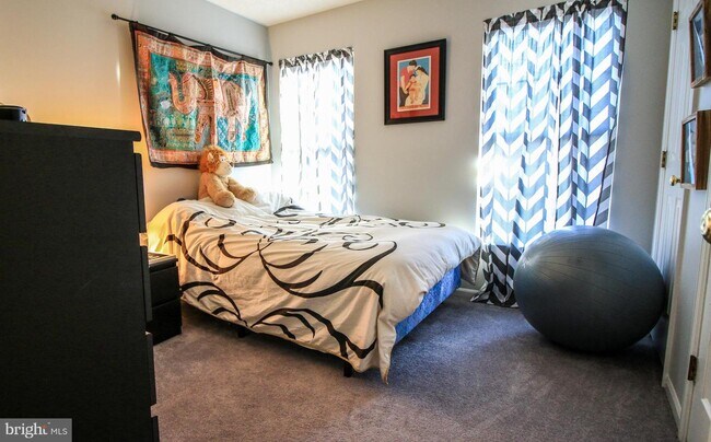 Foto del edificio - 1418 Greenbriar Cir