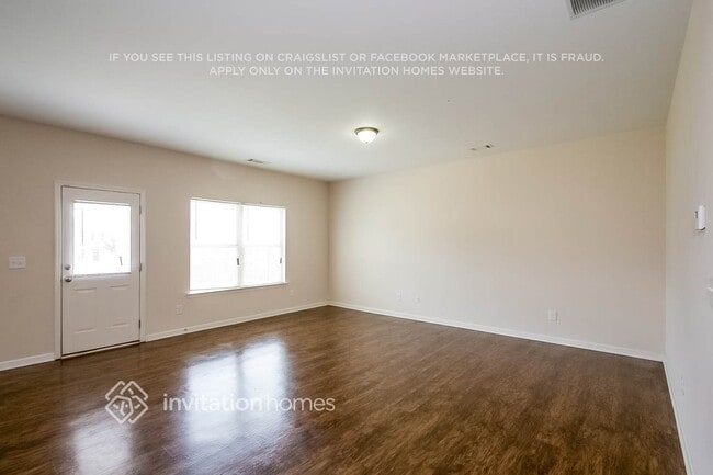 Building Photo - 4292 Violet Way Ct