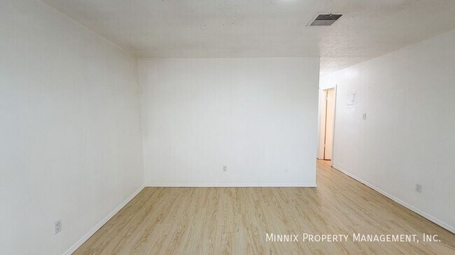 Building Photo - 5005 Ave W.-9
