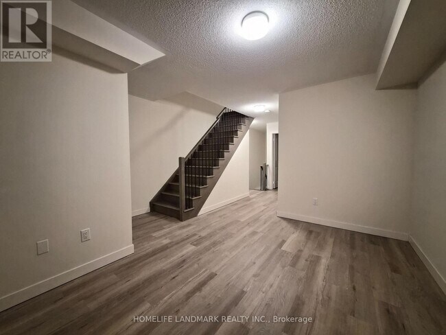 Photo du bâtiment - 227 Webb St