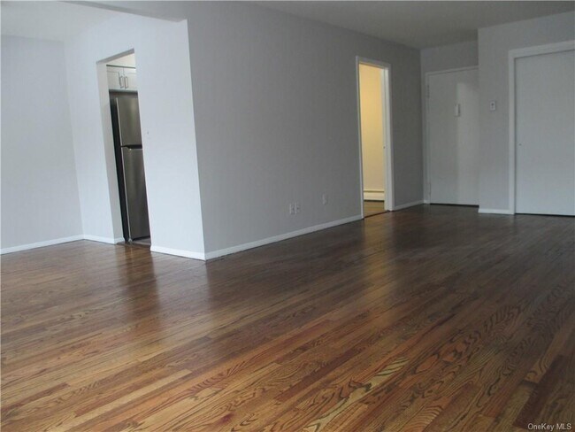 Building Photo - 17 Brevoort Dr