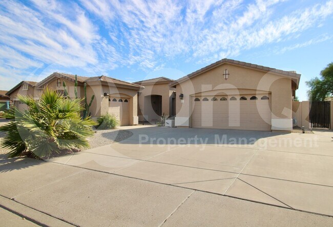 Foto del edificio - 21175 E Alyssa Rd