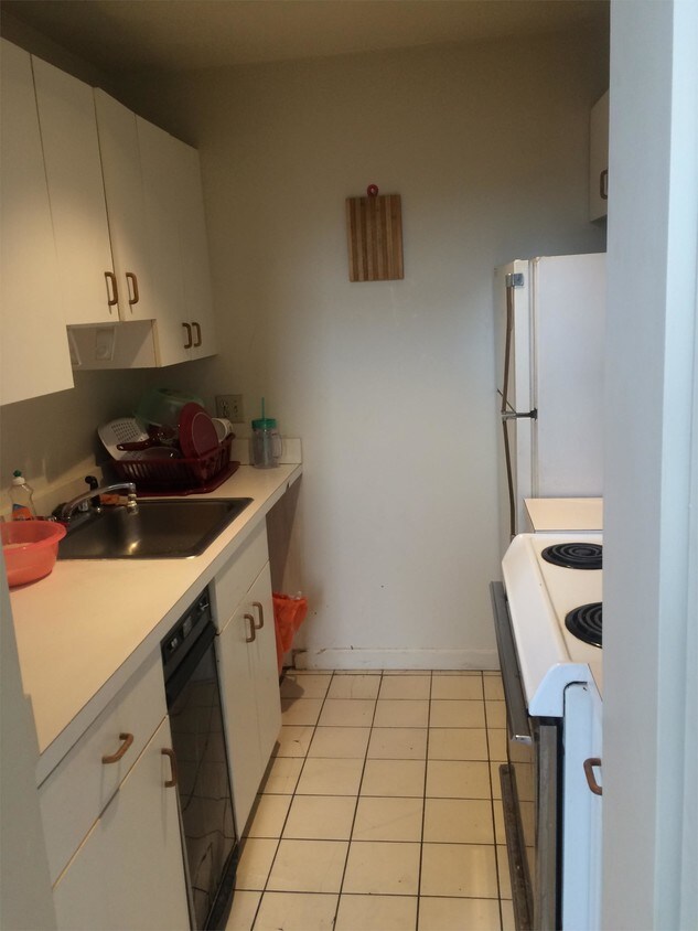 Primary Photo - 124 Winnisimmet St