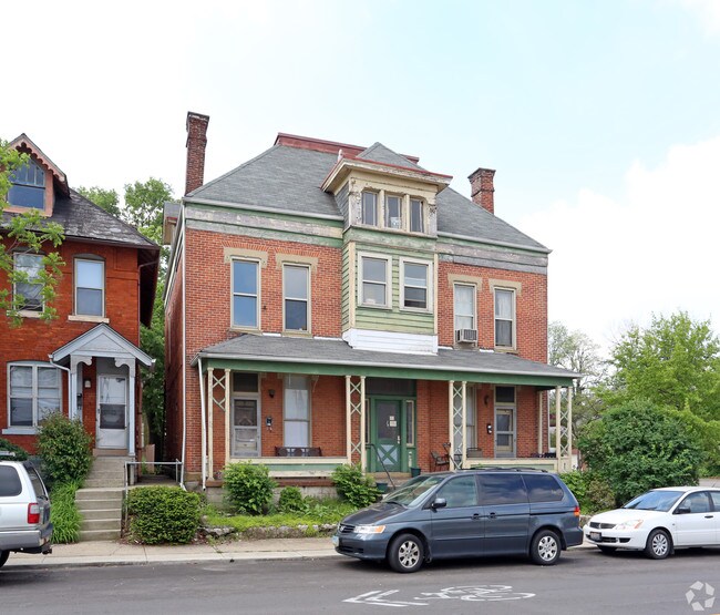 Foto principal - 597-601 Oak St
