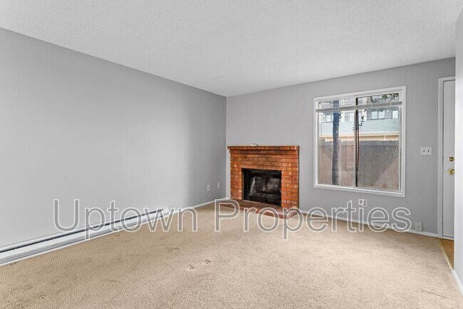 Foto del edificio - 8313 SE 17th Ave