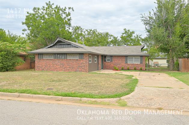 Foto principal - 1417 NW 103rd St