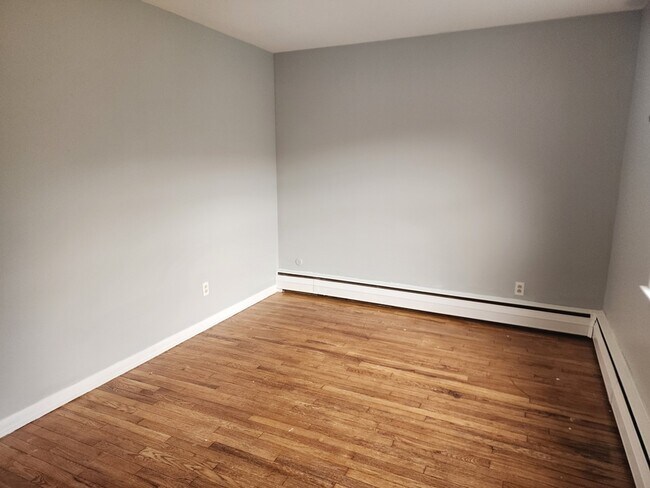 Foto del edificio - 96 S Hamilton St