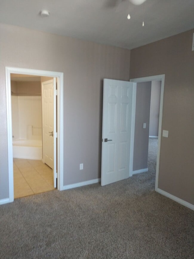 Building Photo - 7115 S.Durango Dr.