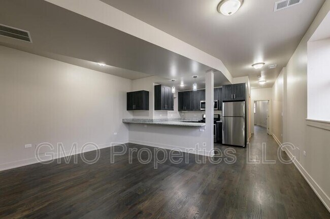 Foto del edificio - 1348 S Karlov Ave