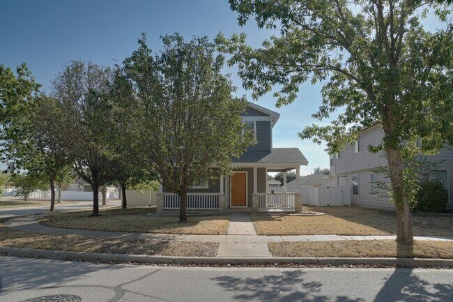 Foto del edificio - 1512 Davis Mountain Loop