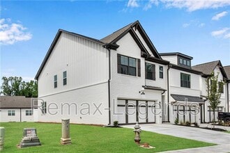 Building Photo - 4586 Cypress Pk Dr