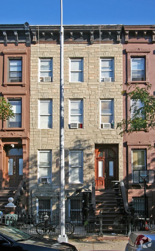 Foto principal - 365 Greene Ave