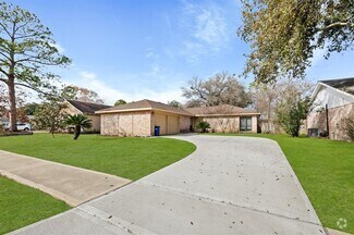 Building Photo - 13730 Piping Rock Ln