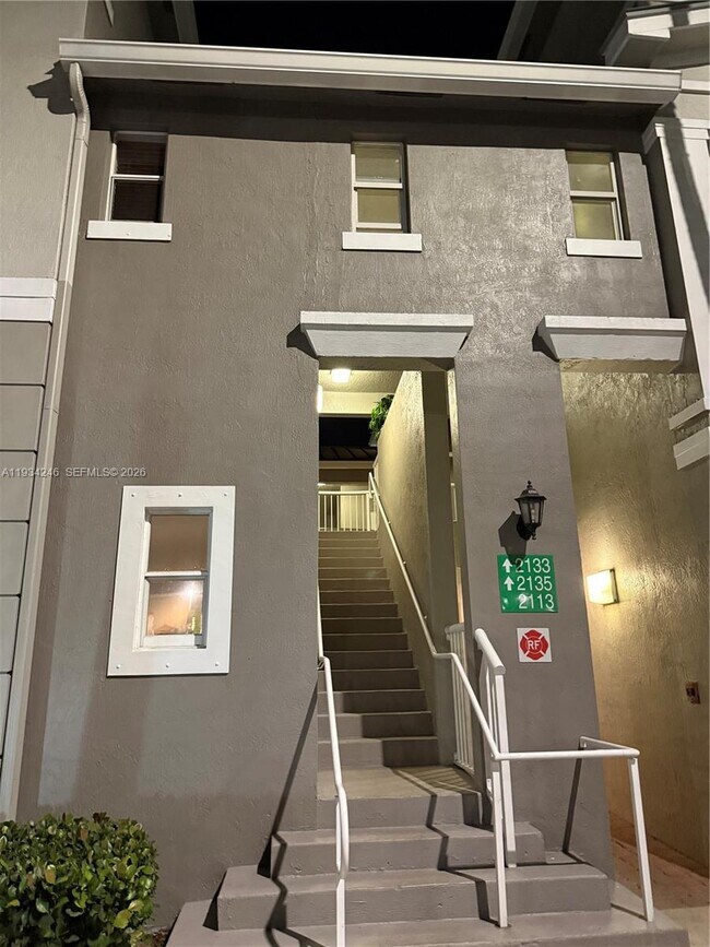 Foto del edificio - 2135 Shoma Dr