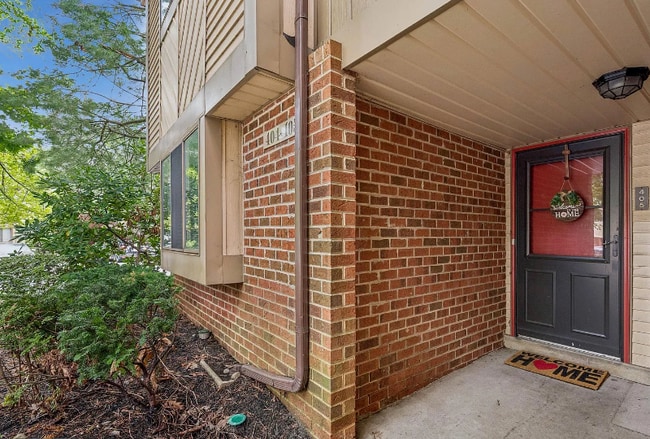 Building Photo - 405A Cypress Point Cir