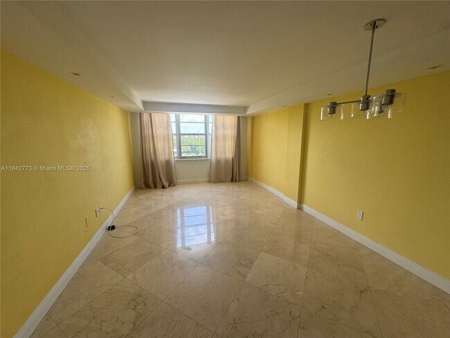 Foto del edificio - 1020 Meridian Ave