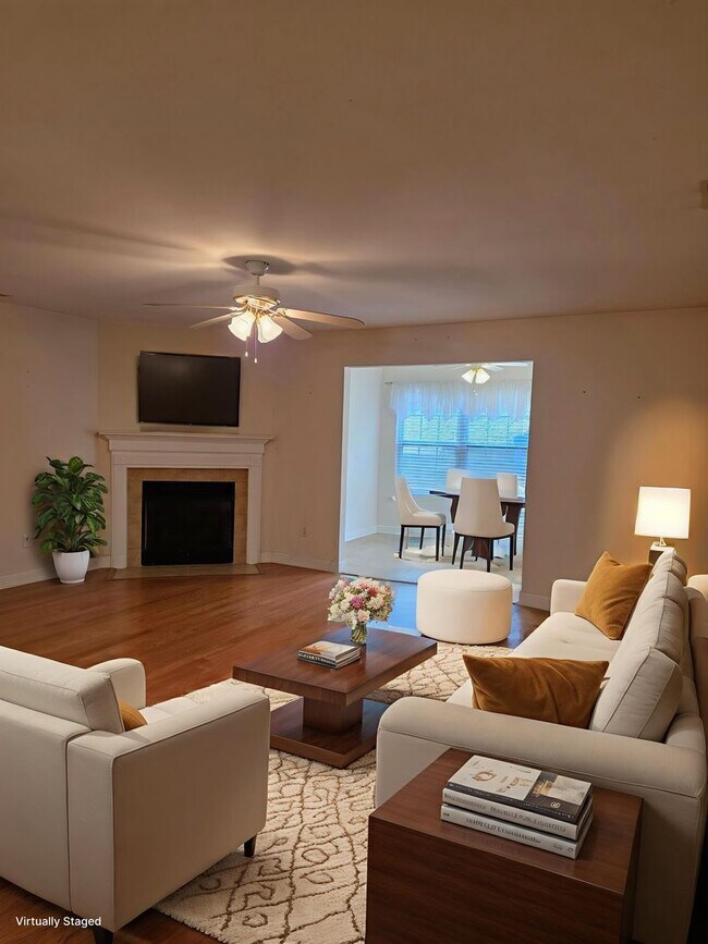 Foto del edificio - Beautiful 2 bedroom 2 full bath Condo near Missionary Ridge with garage, washer and dryer and gas...