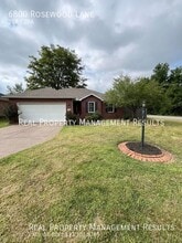 Building Photo - 6800 Rosewood Ln