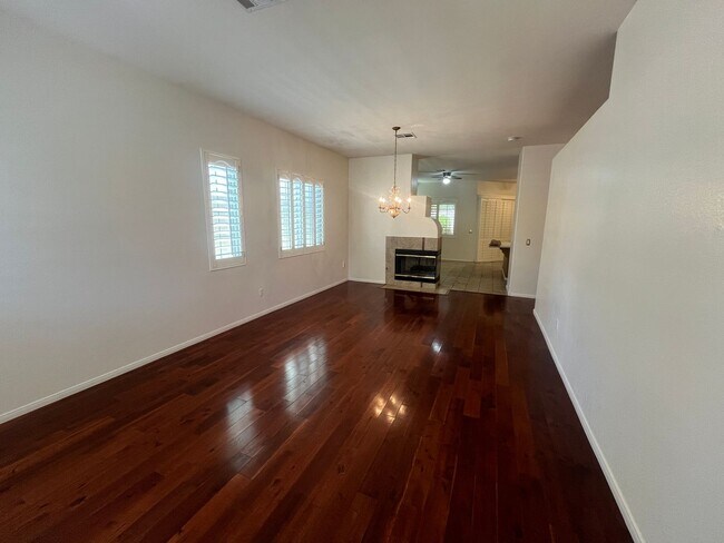Foto del edificio - Single Story 3 bedroom-Summerlin