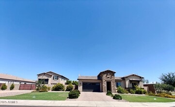 Building Photo - 9144 W Louise Dr