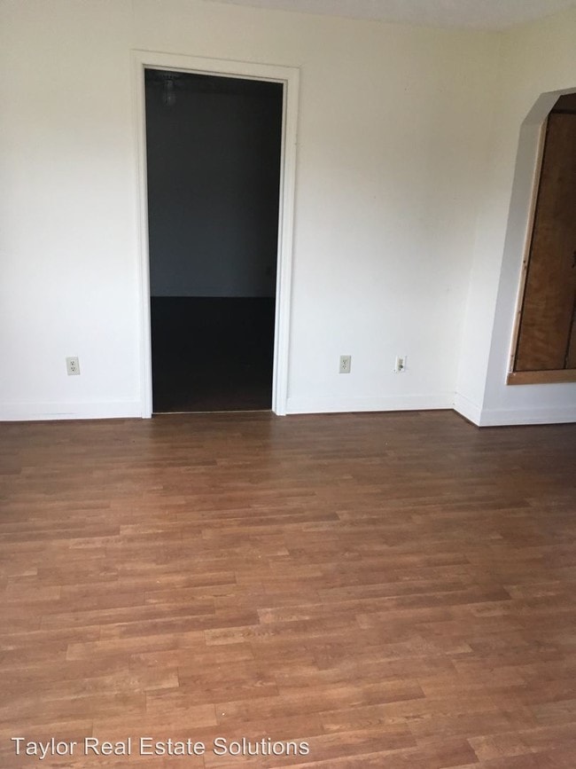 Building Photo - 2 br, 2 bath House - 1550 Pelham Road South