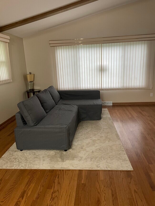 Living room - S24W22798 Morningside Dr