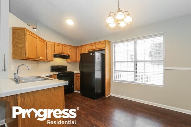 Building Photo - 6273 Amberly Rd