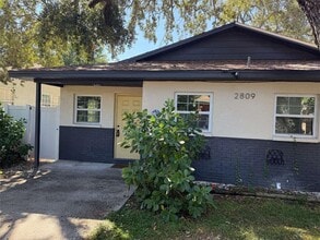 Building Photo - 2809 Marconi St