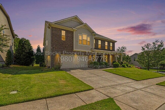 Foto del edificio - 747 Coralbell Way