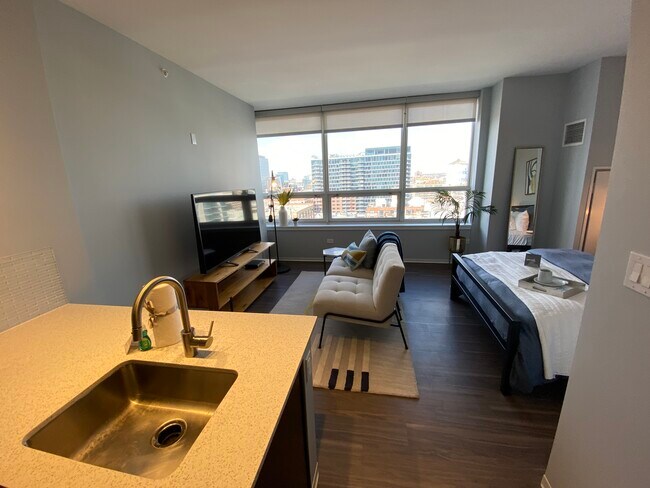 Foto del edificio - 840 W Monroe St