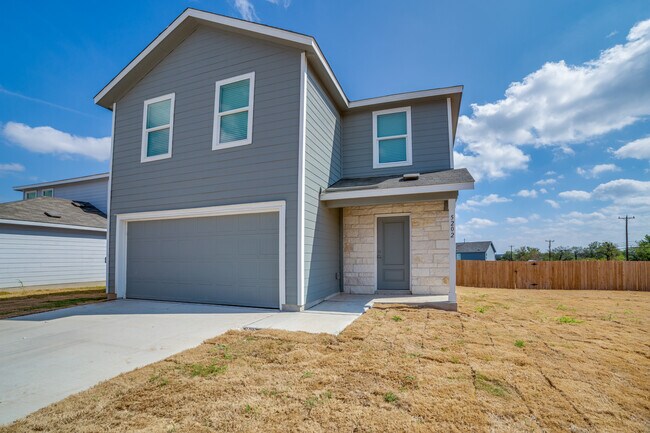 Building Photo - 5202Morgan Crest
