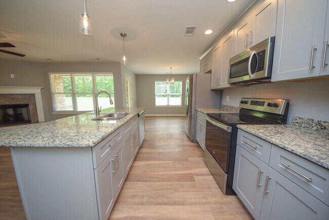 Foto del edificio - NEW CONSTRUCTION 2021 - 3 bed, 2 bath in A...
