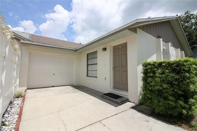 Building Photo - 6309 Highland Gardens Ct