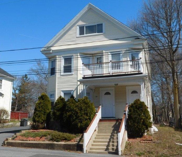 Primary Photo - 10 Greenhood St
