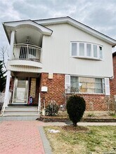 Building Photo - 64-48 Cloverdale Blvd