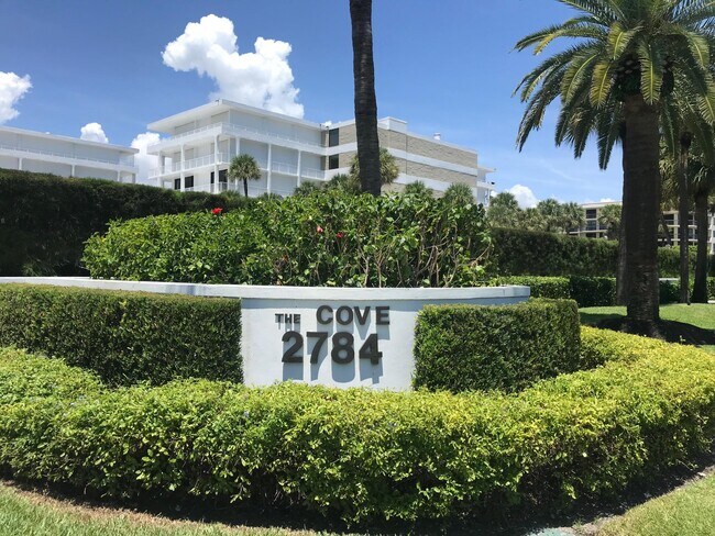 Building Photo - 2784 S Ocean Blvd
