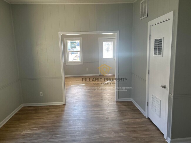 Building Photo - Anderson 3 Bed / 1 Bath Home!