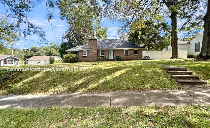 Foto principal - 7933 5th Ave S