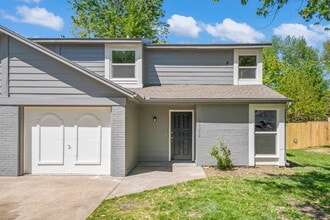 Building Photo - 16304 W 141st Terrace