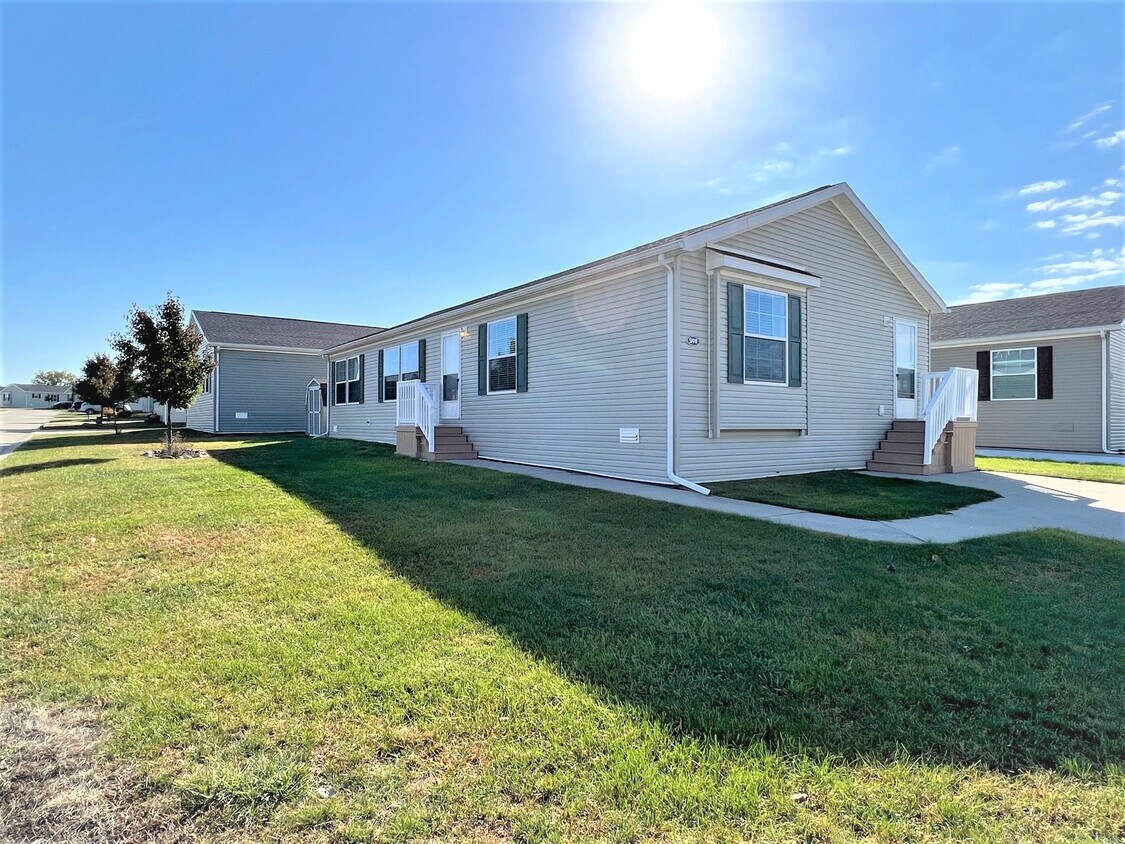 Foto principal - 5198 Sheffield Dr
